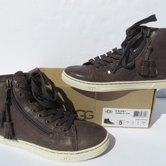UGG Australia Sneaker Blaney Tasseled High Top NEW size 5 US (EU 36) Kids size 3 - Picture 1 of 12